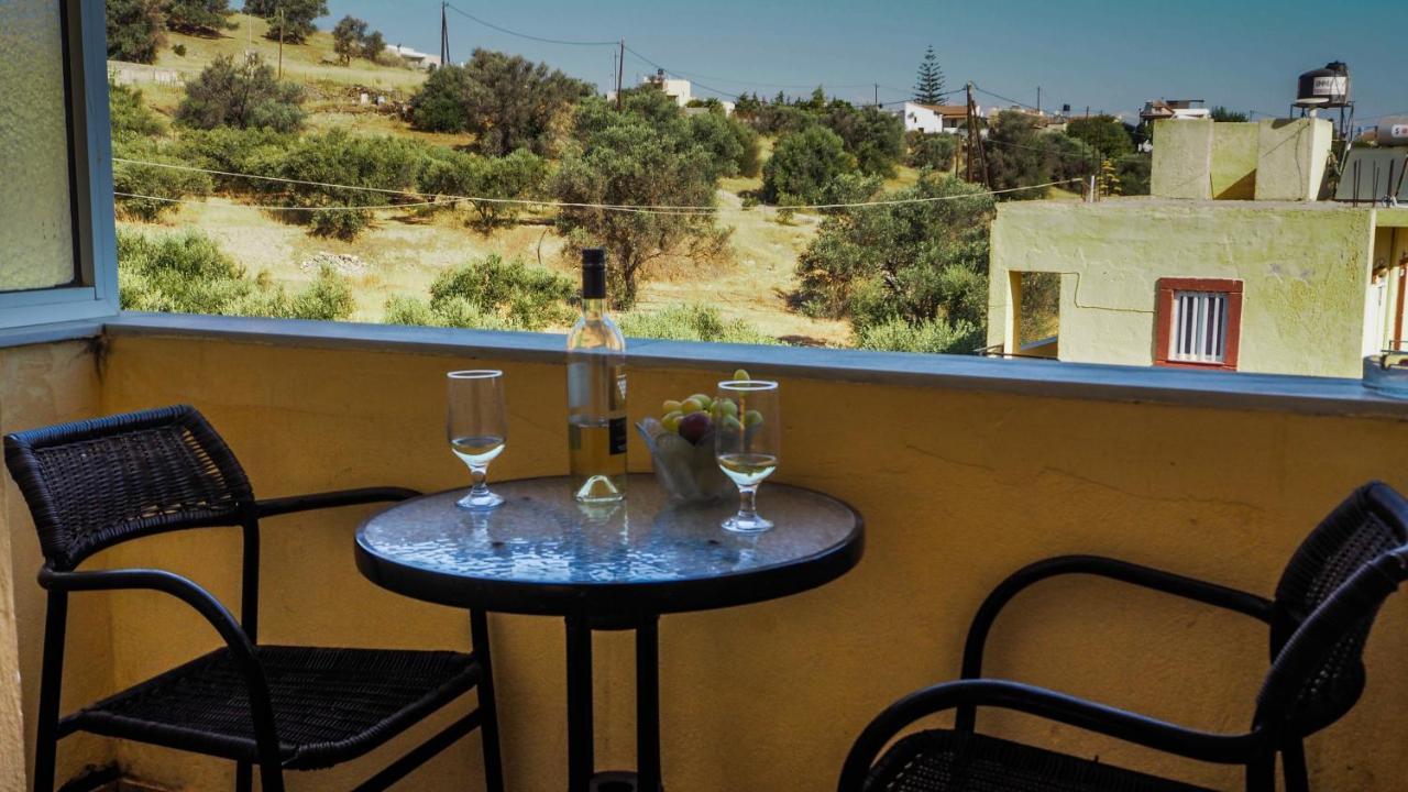 Villa Costas - Popi Sivas Exterior photo